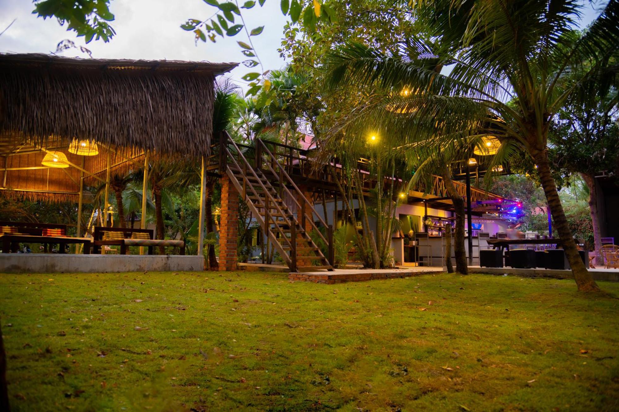 Banyan Tree Hostel Kampot Exteriér fotografie