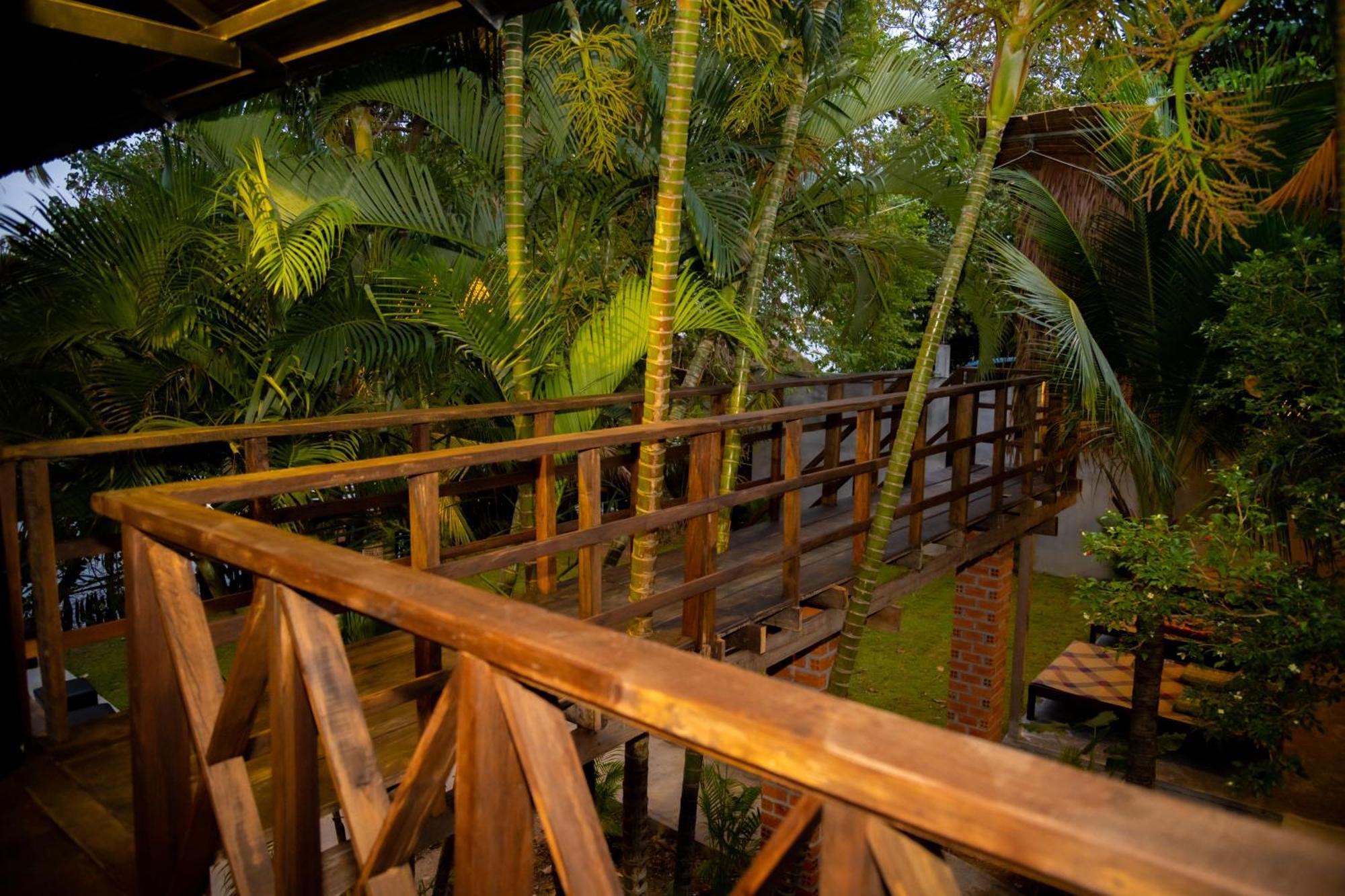 Banyan Tree Hostel Kampot Exteriér fotografie