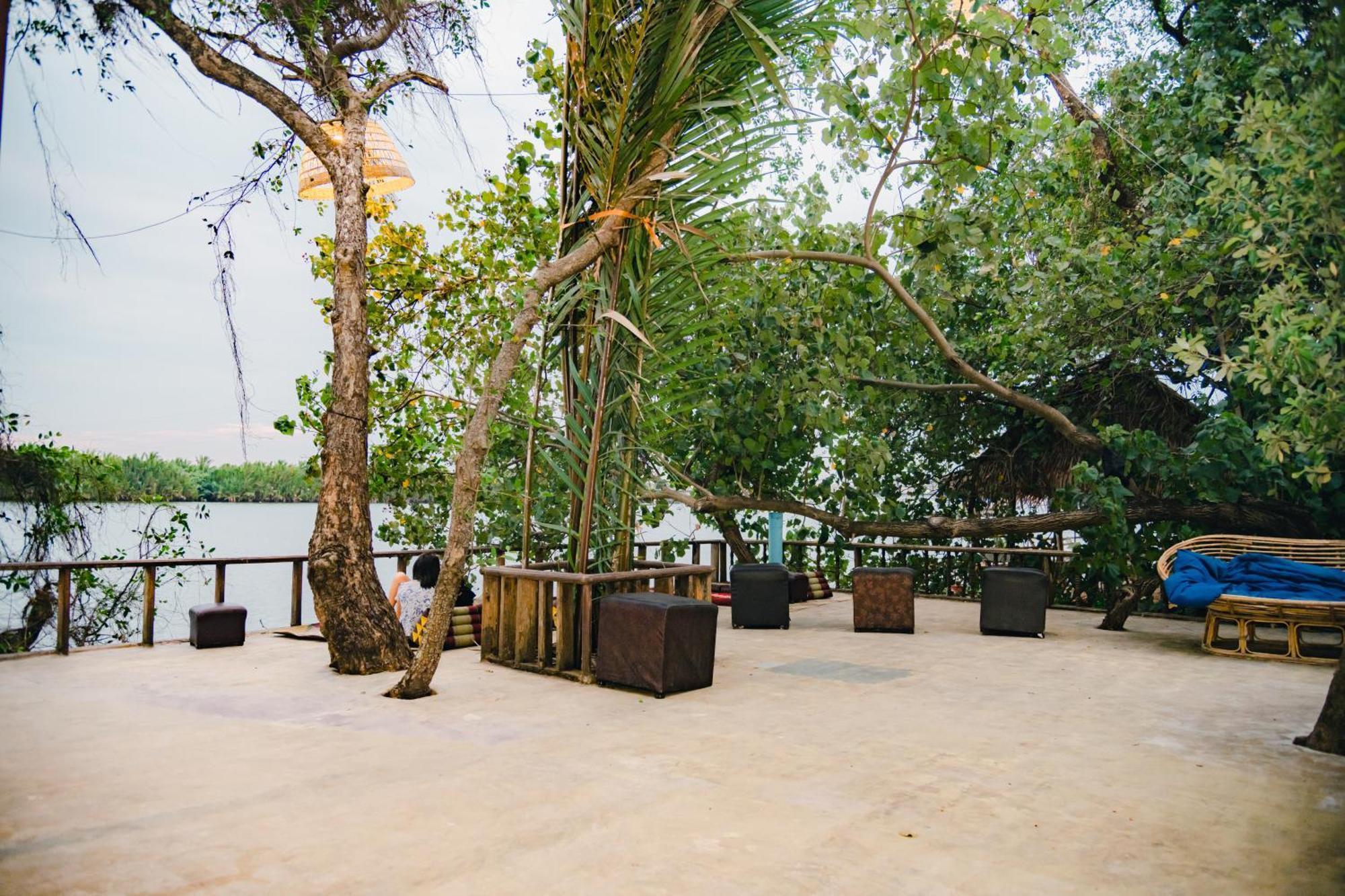 Banyan Tree Hostel Kampot Exteriér fotografie
