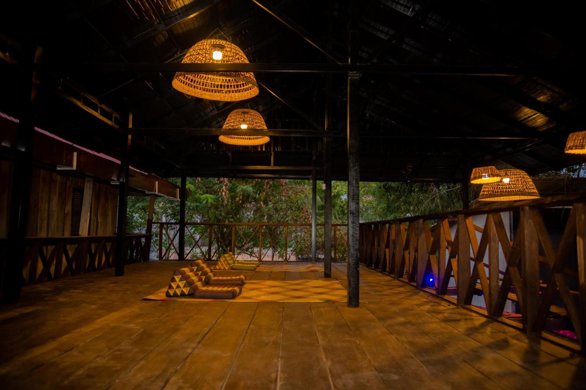 Banyan Tree Hostel Kampot Exteriér fotografie